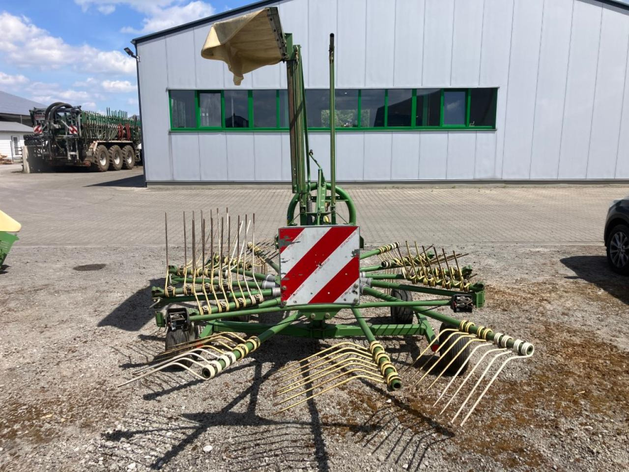 Krone Swadro 46 - Tedder/ Rake: picture 2 Krone Swadro 46 - Tedder/ Rake: picture 2