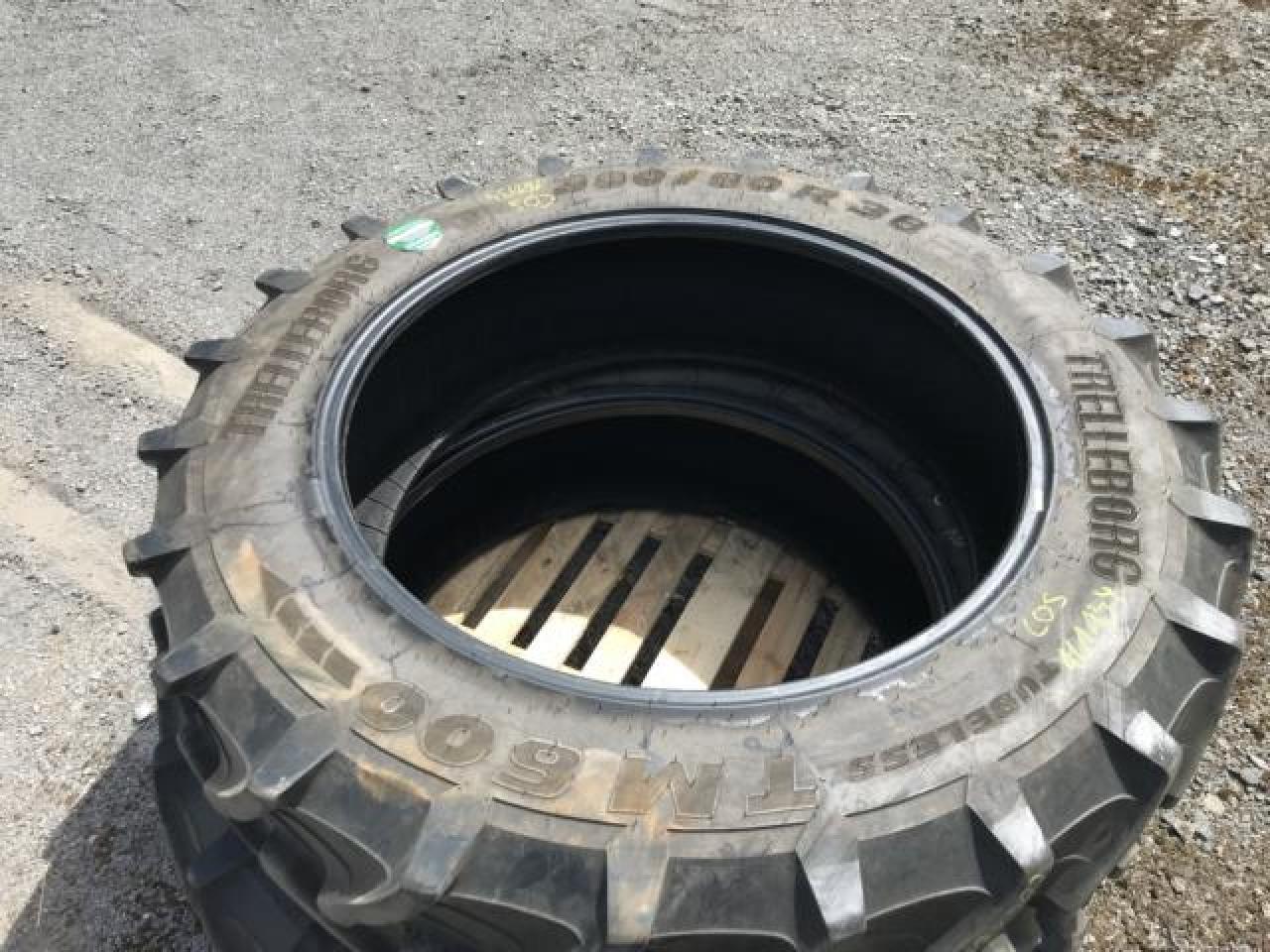 Trelleborg 380/80R38 - Tire for Agricultural machinery: picture 4 Trelleborg 380/80R38 - Tire for Agricultural machinery: picture 4