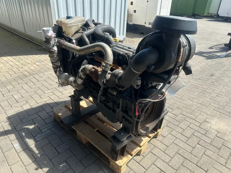 Deutz BF4M 1013 Diesel Engine 4 cylinder 102 kW / 137 HP - Engine for Material handling equipment: picture 3 Deutz BF4M 1013 Diesel Engine 4 cylinder 102 kW / 137 HP - Engine for Material handling equipment: picture 3