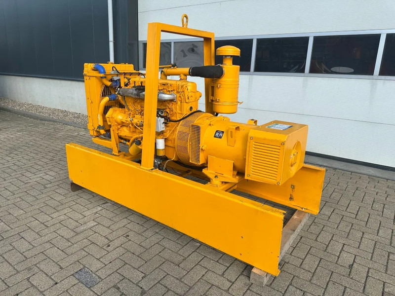 Ford Leroy Somer 80 kVA noodstroom generatorset ex Emergency 119 hours ! - Generator set: picture 2 Ford Leroy Somer 80 kVA noodstroom generatorset ex Emergency 119 hours ! - Generator set: picture 2