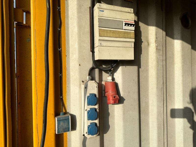 Himoinsa Lombardini LDW 1003 Mecc Alte Spa 9 kVA Supersilent generatorset in 8 ft container - Generator set: picture 3 Himoinsa Lombardini LDW 1003 Mecc Alte Spa 9 kVA Supersilent generatorset in 8 ft container - Generator set: picture 3