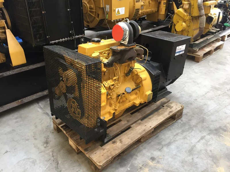 John Deere 4045 TFU 70 Stamford 65 kVA generatorset - Generator set: picture 4 John Deere 4045 TFU 70 Stamford 65 kVA generatorset - Generator set: picture 4