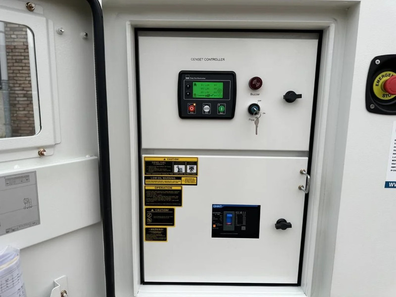 Perkins 1104C-44TAG2 Leroy Somer 110 kVA Silent generatorset - Generator set: picture 4 Perkins 1104C-44TAG2 Leroy Somer 110 kVA Silent generatorset - Generator set: picture 4