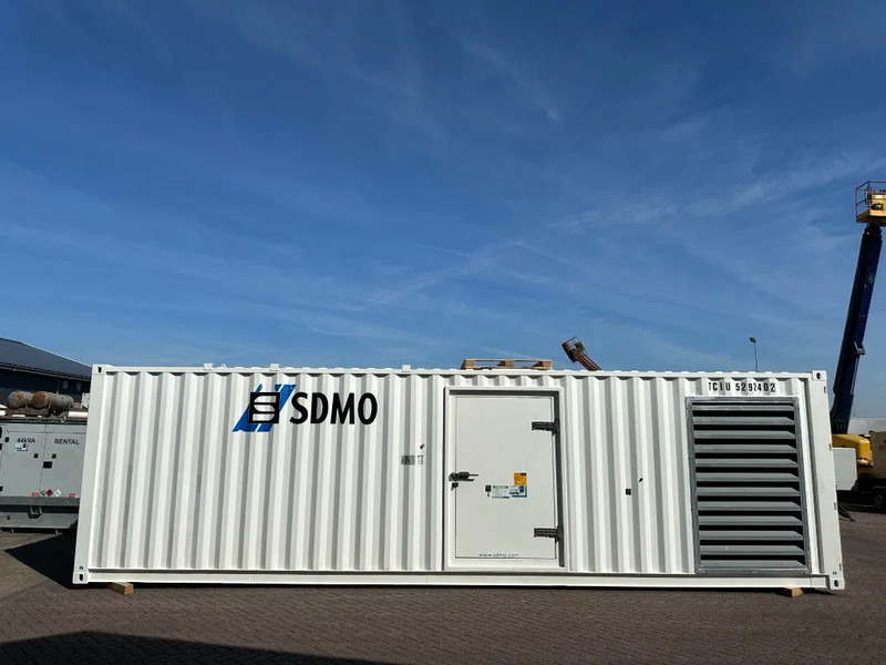 SDMO Perkins Leroy Somer 1460 kVA Silent generatorset Powerplant in 40 ft container - Generator set: picture 4 SDMO Perkins Leroy Somer 1460 kVA Silent generatorset Powerplant in 40 ft container - Generator set: picture 4
