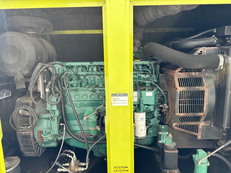 Generator set Volvo TAD 753 GE Bruno Leroy Somer 165 kVA Silent Rental generatorset: picture 13