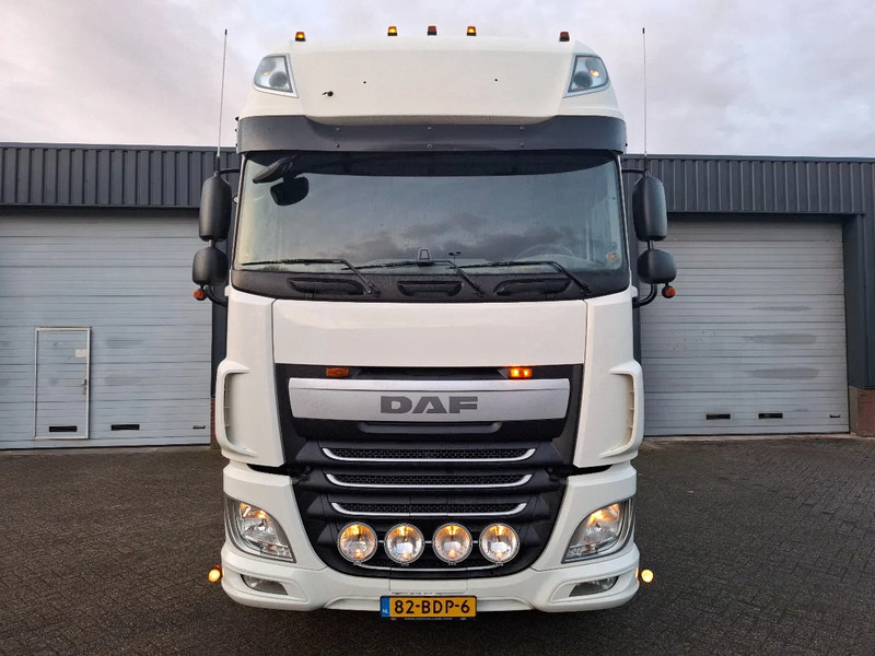 DAF XF 460 NL TREKKER - Tractor unit: picture 2 DAF XF 460 NL TREKKER - Tractor unit: picture 2