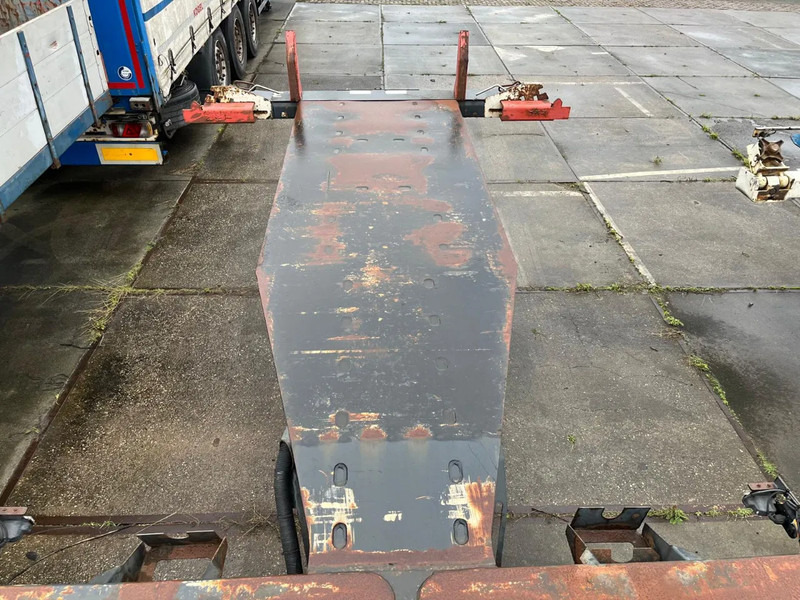 D-Tec FT-43-03V - Container transporter/ Swap body semi-trailer: picture 4 D-Tec FT-43-03V - Container transporter/ Swap body semi-trailer: picture 4