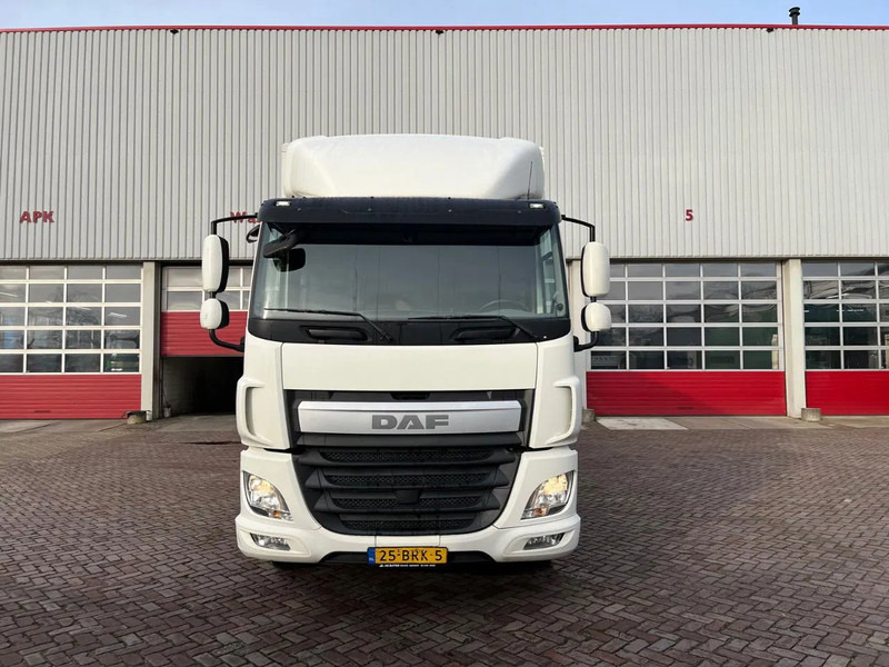 DAF CF 310 FA EURO 6 - Box truck: picture 2 DAF CF 310 FA EURO 6 - Box truck: picture 2