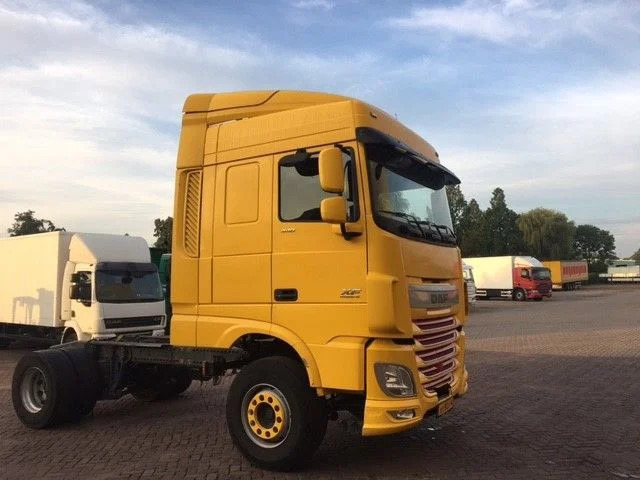 DAF Cabine XF Space Cab Euro 6 - Cab for Truck: picture 2 DAF Cabine XF Space Cab Euro 6 - Cab for Truck: picture 2