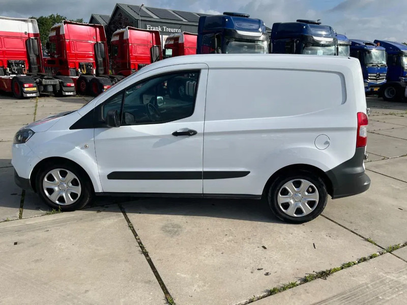 Ford Transit Courier 1.5 EURO 6 - Small van: picture 4 Ford Transit Courier 1.5 EURO 6 - Small van: picture 4