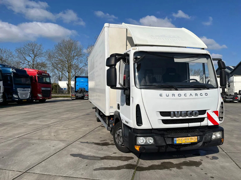 Iveco EuroCargo 75 E21 MANUAL - Box truck: picture 2 Iveco EuroCargo 75 E21 MANUAL - Box truck: picture 2