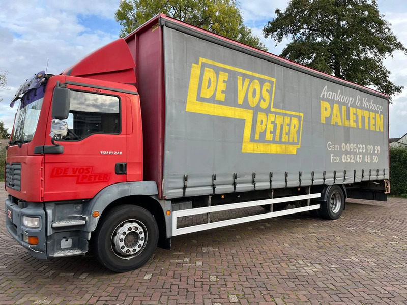 MAN TGM N18.240 - Box truck: picture 4 MAN TGM N18.240 - Box truck: picture 4