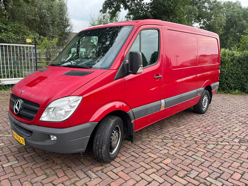 Mercedes-Benz Sprinter 313 CDI L2H1 - Panel van: picture 1 Mercedes-Benz Sprinter 313 CDI L2H1 - Panel van: picture 1