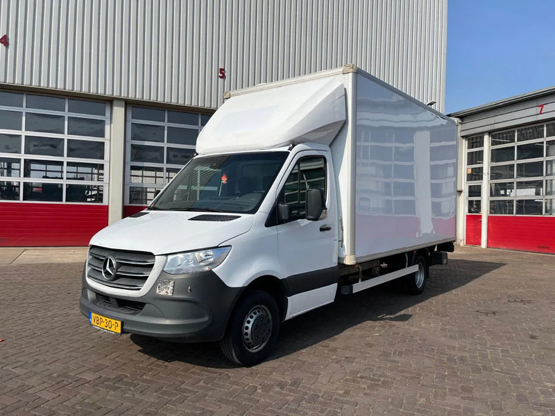 Mercedes-Benz Sprinter 516CDI - Box van: picture 1 Mercedes-Benz Sprinter 516CDI - Box van: picture 1