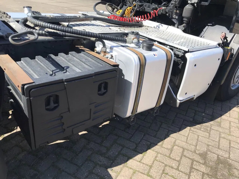 Tractor unit DAF CF 480 FT EURO 6 HYDRAULICS: picture 14