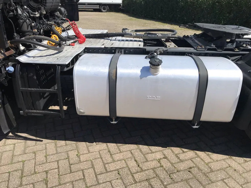 Tractor unit DAF CF 480 FT EURO 6 HYDRAULICS: picture 13