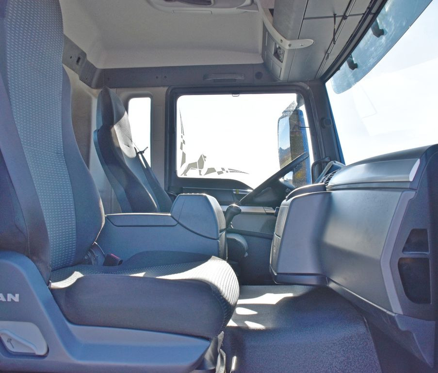 Lease a MAN TGS 26.480 * KRAN / FUNK * TOPZUSTAND MAN TGS 26.480 * KRAN / FUNK * TOPZUSTAND: picture 11 Lease a MAN TGS 26.480 * KRAN / FUNK * TOPZUSTAND MAN TGS 26.480 * KRAN / FUNK * TOPZUSTAND: picture 11