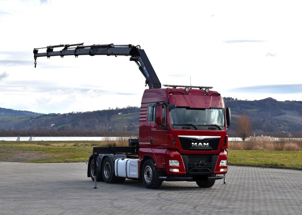 MAN TGX 28.480 Sattelzugmaschine + HMF 2120 K5/FUNK - Crane truck: picture 2 MAN TGX 28.480 Sattelzugmaschine + HMF 2120 K5/FUNK - Crane truck: picture 2