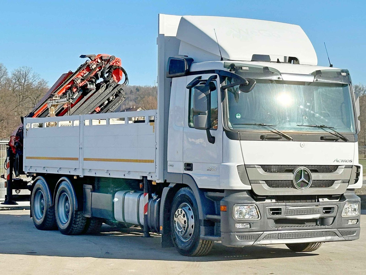 Mercedes-Benz ACTROS 2636 *PK 33002-EH E+JIB PJ 060B* 6x4 *TOP - Crane truck, Dropside/ Flatbed truck: picture 4 Mercedes-Benz ACTROS 2636 *PK 33002-EH E+JIB PJ 060B* 6x4 *TOP - Crane truck, Dropside/ Flatbed truck: picture 4