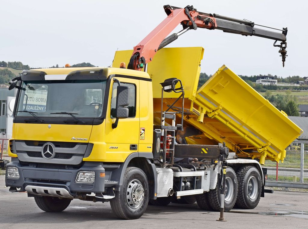 Mercedes-Benz ACTROS 2644 * PK 16001 - K A/FUNK * 6x4 - Crane truck, Tipper: picture 3 Mercedes-Benz ACTROS 2644 * PK 16001 - K A/FUNK * 6x4 - Crane truck, Tipper: picture 3