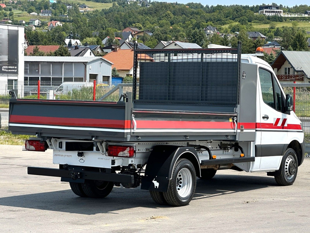 Mercedes-Benz Sprinter 516 CDI Kipper 3,00 m Perfect condition - Tipper van: picture 3 Mercedes-Benz Sprinter 516 CDI Kipper 3,00 m Perfect condition - Tipper van: picture 3