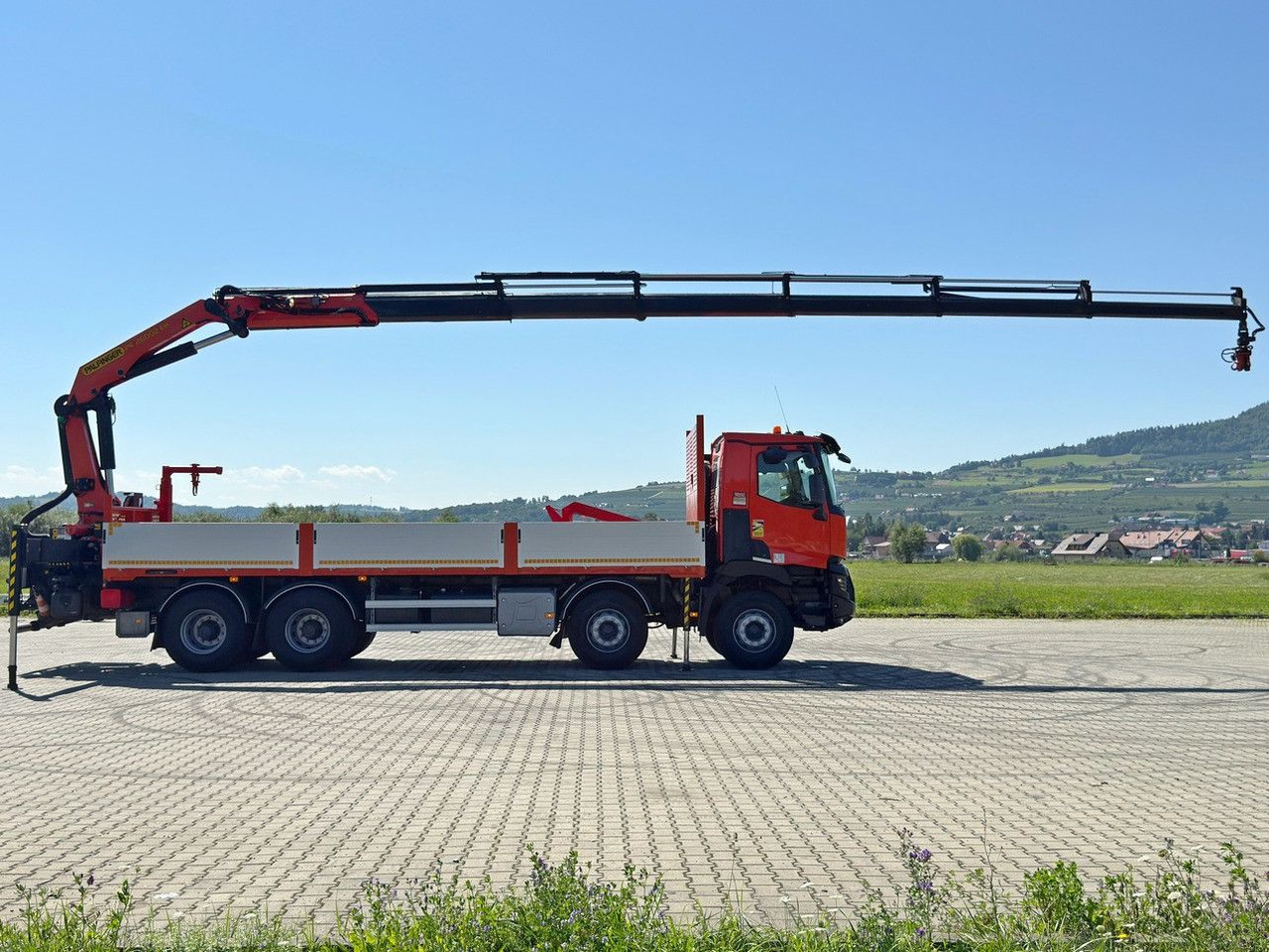 Renault C 430 * PRITSCHE 7,80m*PK 26002 - EH E/FUNK *8x4 - Crane truck: picture 5 Renault C 430 * PRITSCHE 7,80m*PK 26002 - EH E/FUNK *8x4 - Crane truck: picture 5