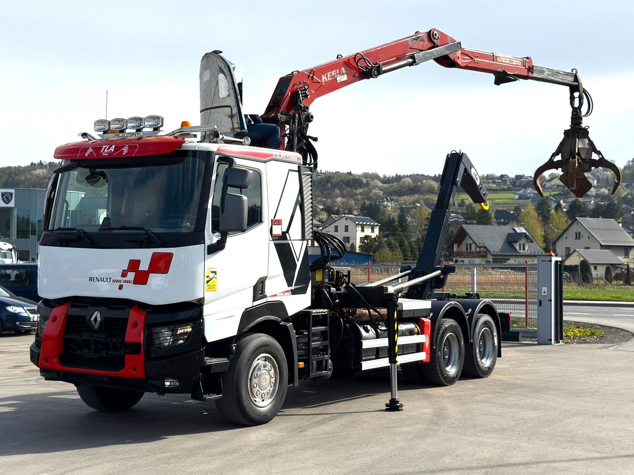 Renault C520 * ABROLLKIPPER 4,80 m * KESLA * 6x4! - Hook lift truck, Crane truck: picture 1 Renault C520 * ABROLLKIPPER 4,80 m * KESLA * 6x4! - Hook lift truck, Crane truck: picture 1