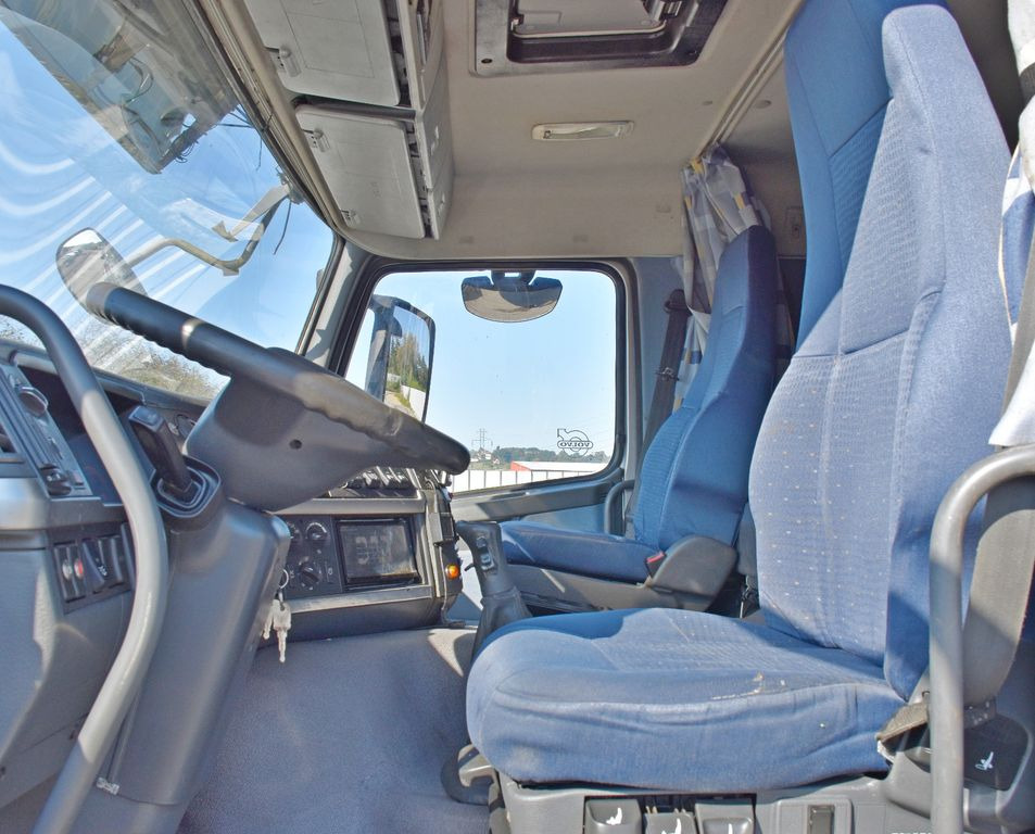 Tow truck Volvo FM 340 Abschleppwagen 6,10m*ATLAS120.2E-A2K/FUNK: picture 7