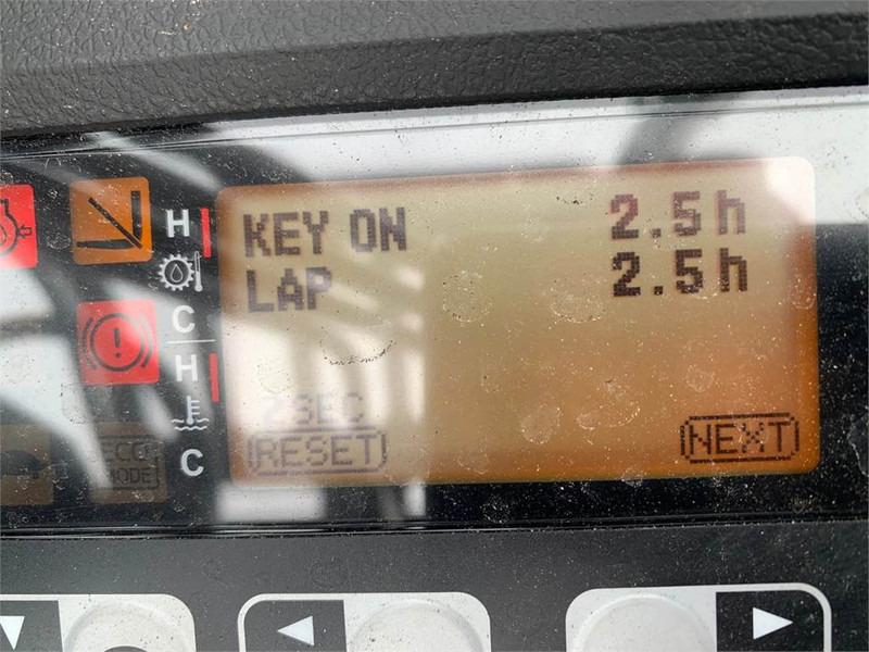 Lease a Toyota 02-8FGF30 Toyota 02-8FGF30: picture 9