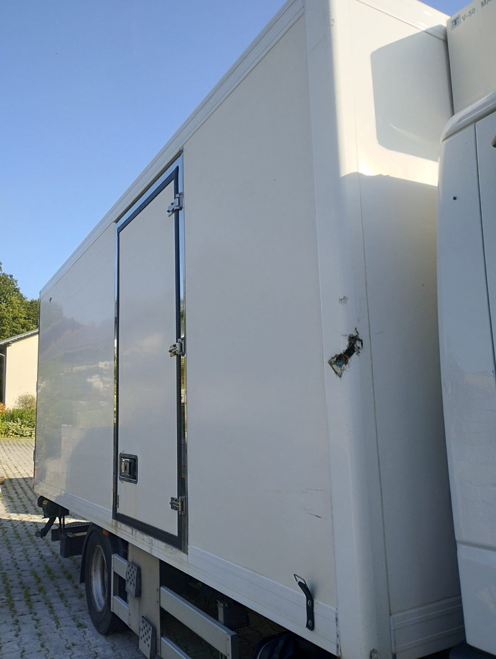 IVECO EUROCARGO 75-190 LBW Palfinger - Refrigerator truck: picture 5 IVECO EUROCARGO 75-190 LBW Palfinger - Refrigerator truck: picture 5