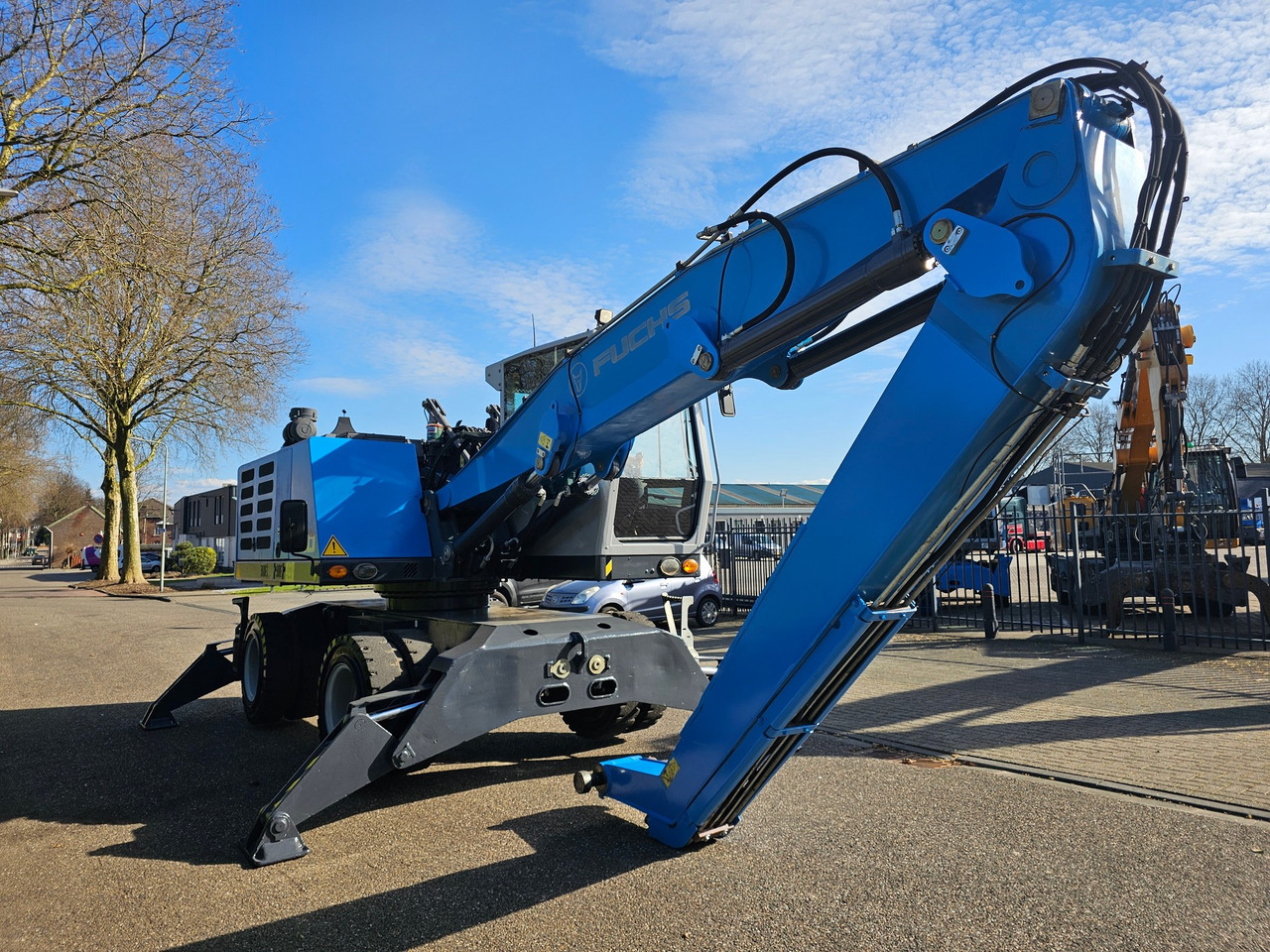 Waste/ Industry handler Fuchs MHL 320 With Multi Purpose Stick And Magnet System: picture 6