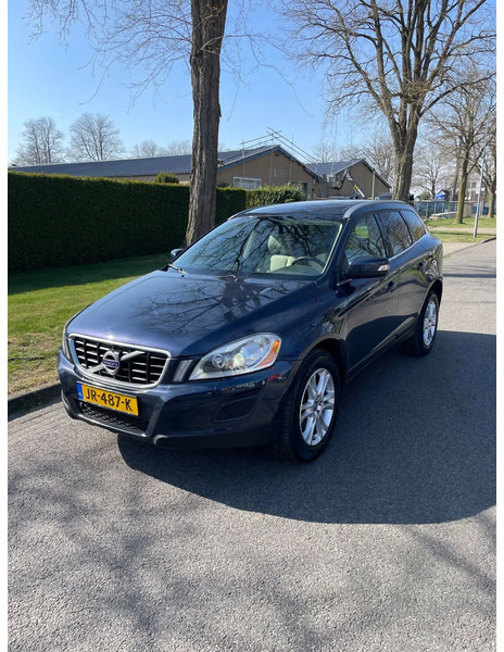Volvo XC60 XC60 DZ88/DZ8850 5 Cilinder Euro 5 - Hatchback: picture 1 Volvo XC60 XC60 DZ88/DZ8850 5 Cilinder Euro 5 - Hatchback: picture 1