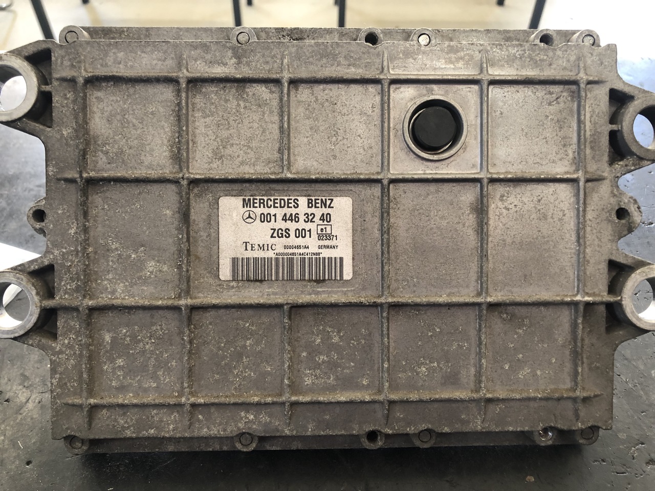 ENGINE CONTROL UNIT ATEGO OM904LA EURO 3 - ECU for Truck: picture 3 ENGINE CONTROL UNIT ATEGO OM904LA EURO 3 - ECU for Truck: picture 3