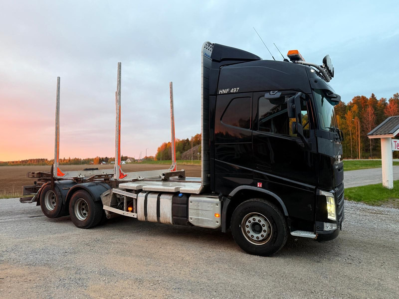 Volvo FH 500 Chassis - Timber truck: picture 4 Volvo FH 500 Chassis - Timber truck: picture 4