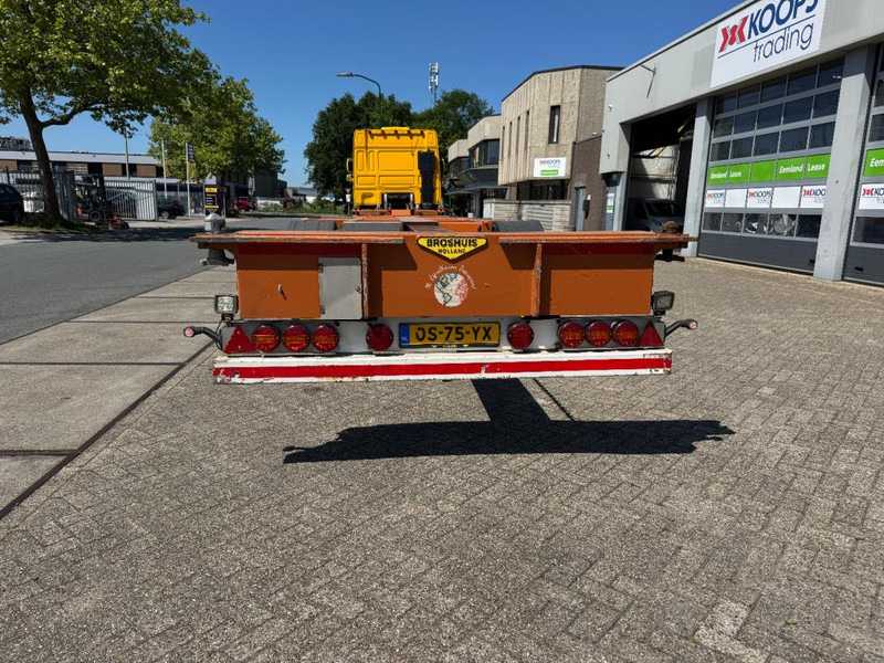 Broshuis MFCC container chassis Multi functioneel 2x 20 1x 30 1x 40 1x 45 saf assen uitschuifbaar tot 14,40 - Chassis semi-trailer: picture 5 Broshuis MFCC container chassis Multi functioneel 2x 20 1x 30 1x 40 1x 45 saf assen uitschuifbaar tot 14,40 - Chassis semi-trailer: picture 5
