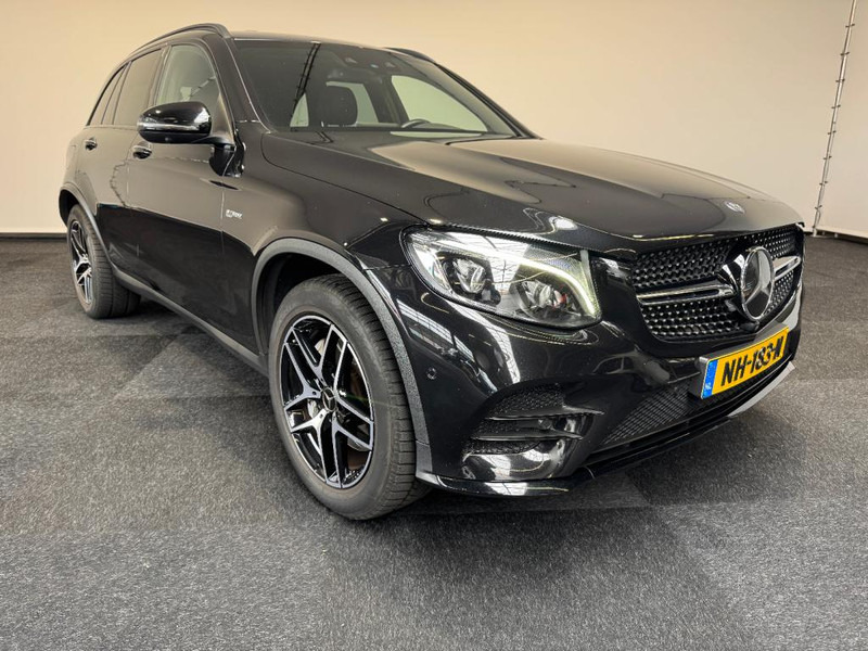 Mercedes-Benz GLC AMG 43 4 Matic Full specs Luchtvering 360 Graden camera Head up display leer - SUV: picture 1 Mercedes-Benz GLC AMG 43 4 Matic Full specs Luchtvering 360 Graden camera Head up display leer - SUV: picture 1