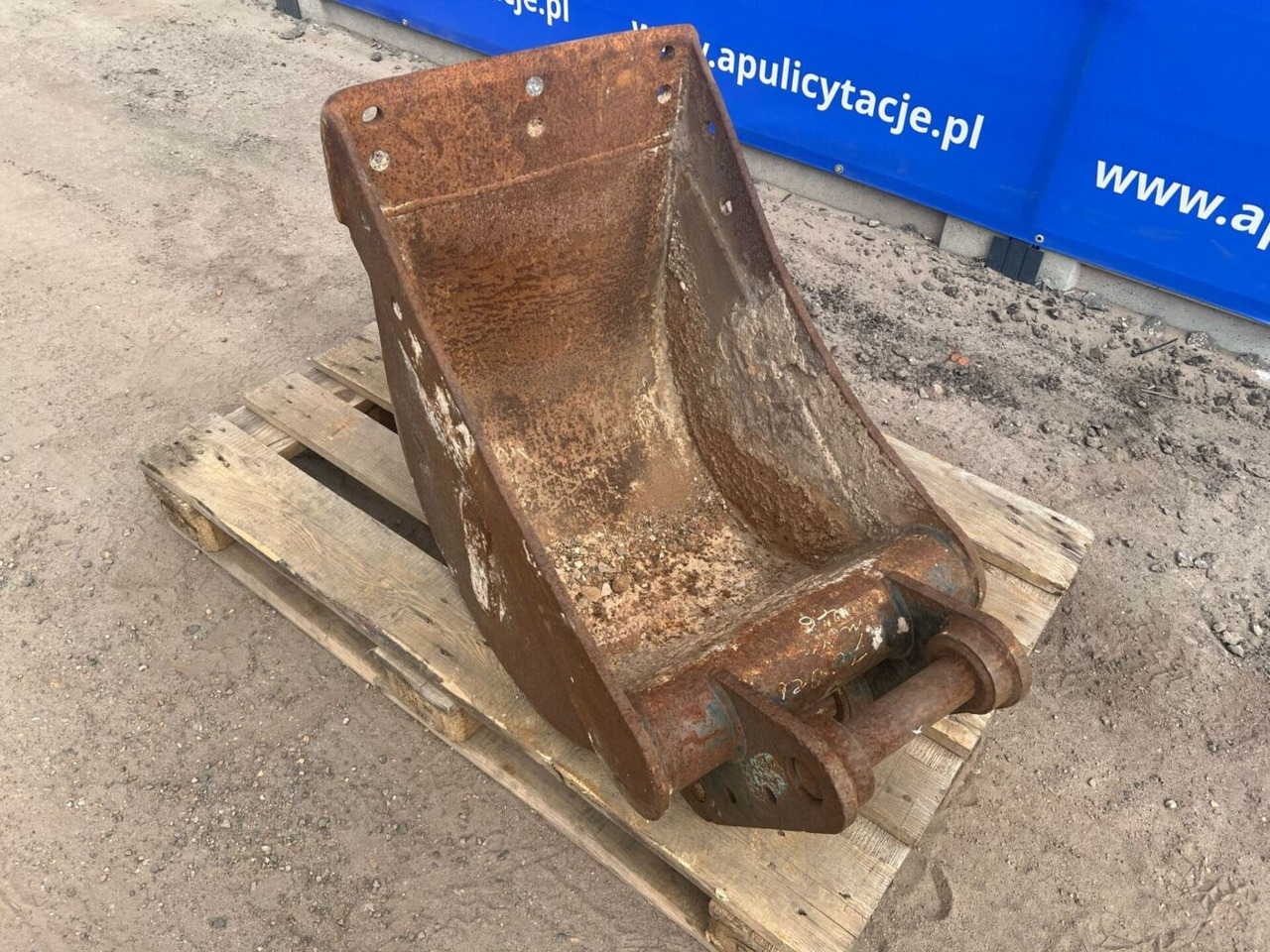 ŁYŻKA KOPIĄCA - Excavator bucket: picture 2 ŁYŻKA KOPIĄCA - Excavator bucket: picture 2