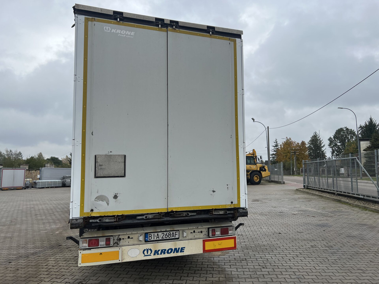 Naczepa ciężarowa KRONE - Curtainsider semi-trailer: picture 4 Naczepa ciężarowa KRONE - Curtainsider semi-trailer: picture 4