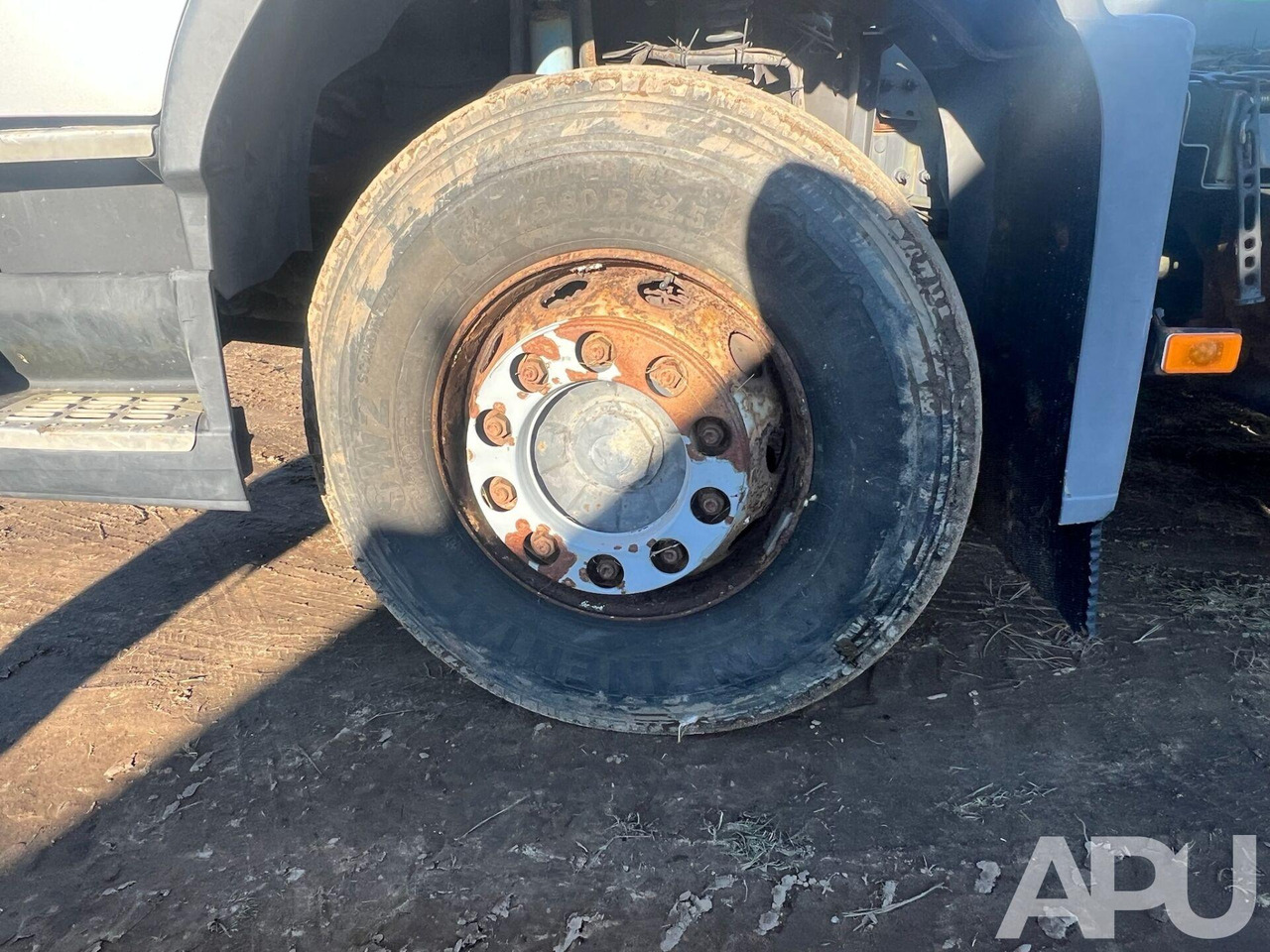 Cab chassis truck Volvo FM 380/FM13: picture 11 Cab chassis truck Volvo FM 380/FM13: picture 11