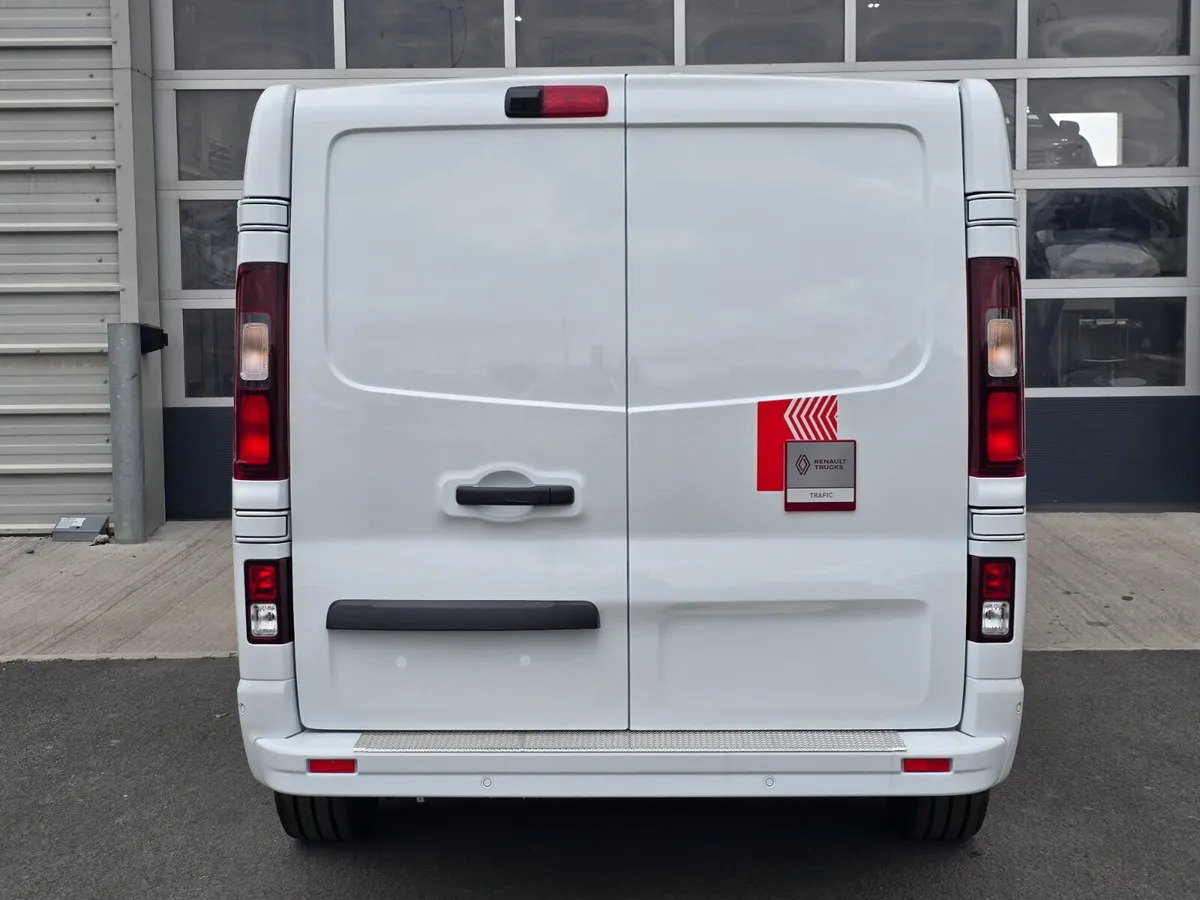 New Panel van NEW Renault Trafic Exclusive 170BHP/150BHP Auto White: picture 13