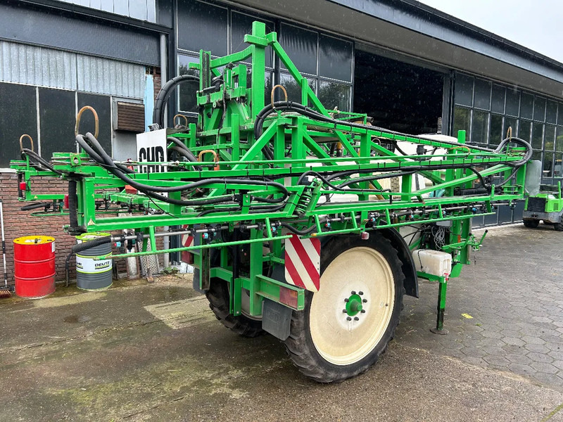 CHD veldspuit U1827 - Trailed sprayer: picture 3 CHD veldspuit U1827 - Trailed sprayer: picture 3