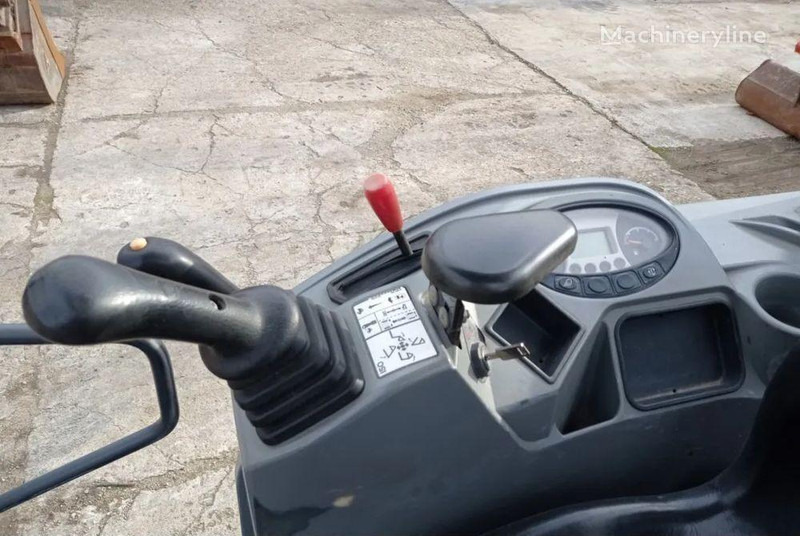 Mini excavator Bobcat E17 mini excavator: picture 12 Mini excavator Bobcat E17 mini excavator: picture 12