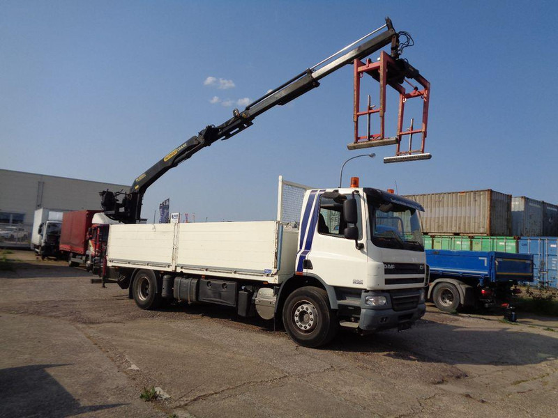 DAF AE 75/360 nur 181900 km Pal.12001L TAHK - Dropside/ Flatbed truck, Crane truck: picture 1 DAF AE 75/360 nur 181900 km Pal.12001L TAHK - Dropside/ Flatbed truck, Crane truck: picture 1