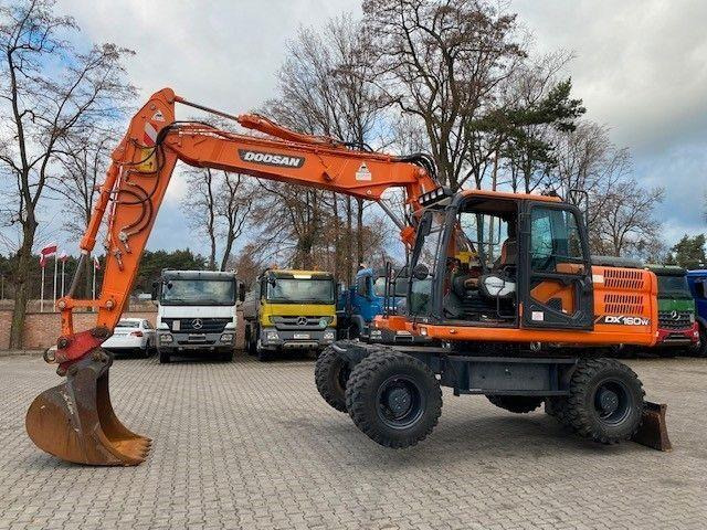 Doosan DX 160 W-3 - Wheel excavator: picture 5 Doosan DX 160 W-3 - Wheel excavator: picture 5