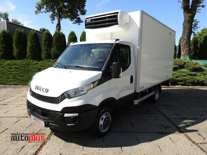 Iveco DAILY 35C15 KONTENER CHŁODNIA -12*C ZASILANIE 230V BLIŹNIACZE KO - Refrigerated van: picture 1 Iveco DAILY 35C15 KONTENER CHŁODNIA -12*C ZASILANIE 230V BLIŹNIACZE KO - Refrigerated van: picture 1