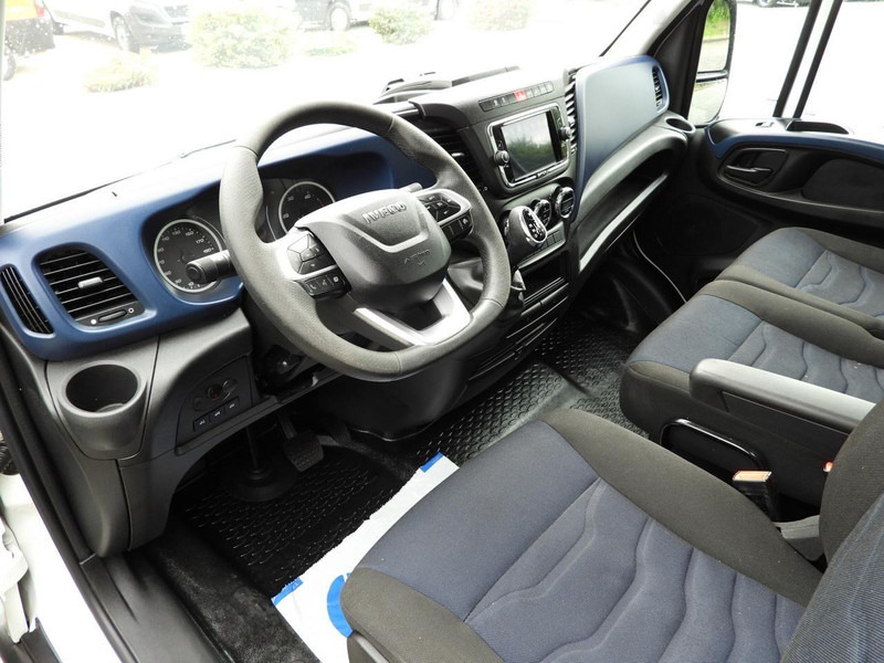 Iveco DAILY 35C21 WYWROTKA TEMPOMAT NAWIGACJA LEDY PNEUMATYKA AUTOMAT - Tipper van: picture 2 Iveco DAILY 35C21 WYWROTKA TEMPOMAT NAWIGACJA LEDY PNEUMATYKA AUTOMAT - Tipper van: picture 2