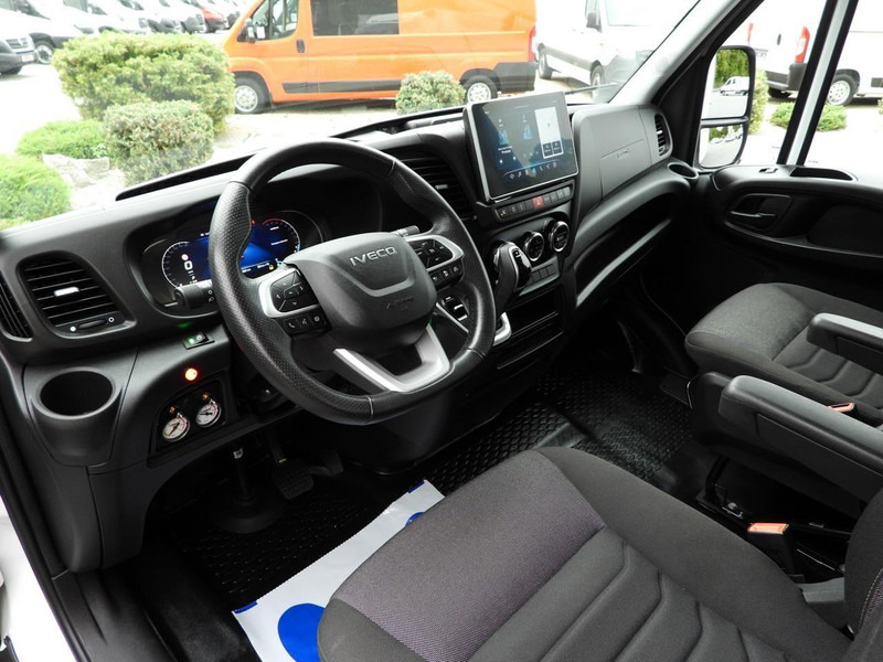 Iveco DAILY 35S18 KONTENER HI-MATIC WINDA 8 PALET TEMPOMAT NAWIGACJA L - Box van: picture 2 Iveco DAILY 35S18 KONTENER HI-MATIC WINDA 8 PALET TEMPOMAT NAWIGACJA L - Box van: picture 2