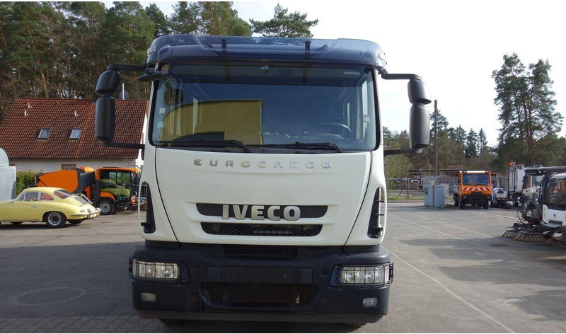 Iveco Eurocargo 120E225 - Workshop truck - Vending truck: picture 2 Iveco Eurocargo 120E225 - Workshop truck - Vending truck: picture 2