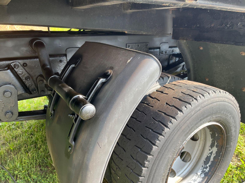 Lease a Iveco ML120E28 DREISEITENKIPPER-FERNVERKEHR-KLIMA. Iveco ML120E28 DREISEITENKIPPER-FERNVERKEHR-KLIMA.: picture 13