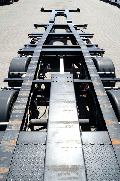 Container transporter/ Swap body semi-trailer Krone NACZEPA PODKONTENEROWA / MAŁO UŻYWANA / UNIWERSALNA / 2023 ROK: picture 16 Container transporter/ Swap body semi-trailer Krone NACZEPA PODKONTENEROWA / MAŁO UŻYWANA / UNIWERSALNA / 2023 ROK: picture 16